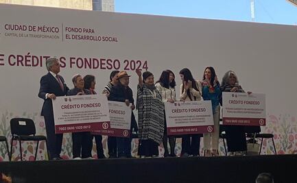 Clara Brugada entrega 25 millones en créditos Fondeso a 2 mil 400 pequeñas empresas y emprendedores