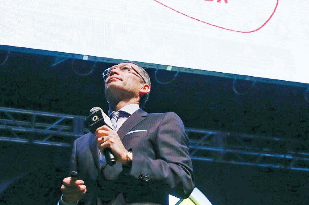 José Luis Higuera, CEO del Grupo Omnilife, presentó la polémica plataforma (ARCHIVO. EL UNIVERSAL)