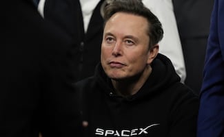 Elon Musk no comparece ante la justicia francesa en caso sobre X y Grok; acusan de sesgo en algoritmos 