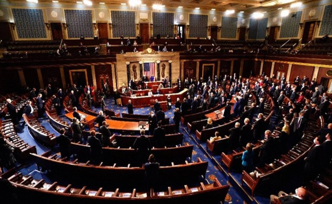 La composición del Congreso actual, donde los republicanos controlan la mayoría de la Cámara de Representantes y los demócratas el Senado, fuerza a los legisladores a llegar a acuerdos. Foto: Archivo/El Universal