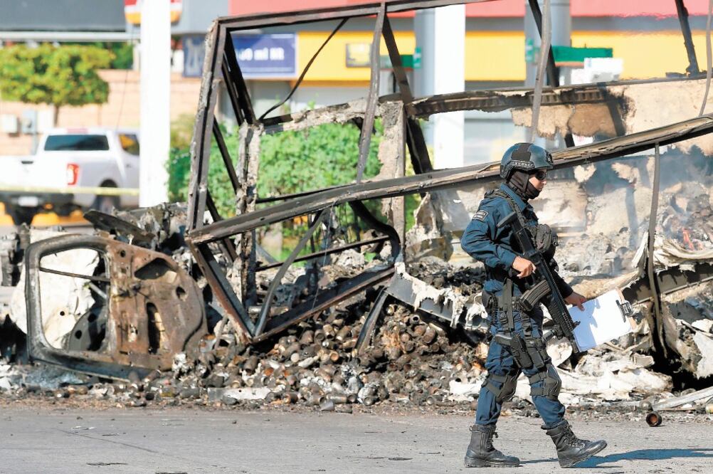 ¿Abrazos, señor Presidente?