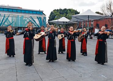Mariachis femeniles ganan terreno en el gusto del público