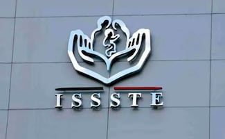 Anticorrupción sanciona a médico del ISSSTE por tocamientos indebidos a una paciente; recibe inhabilitación de un año