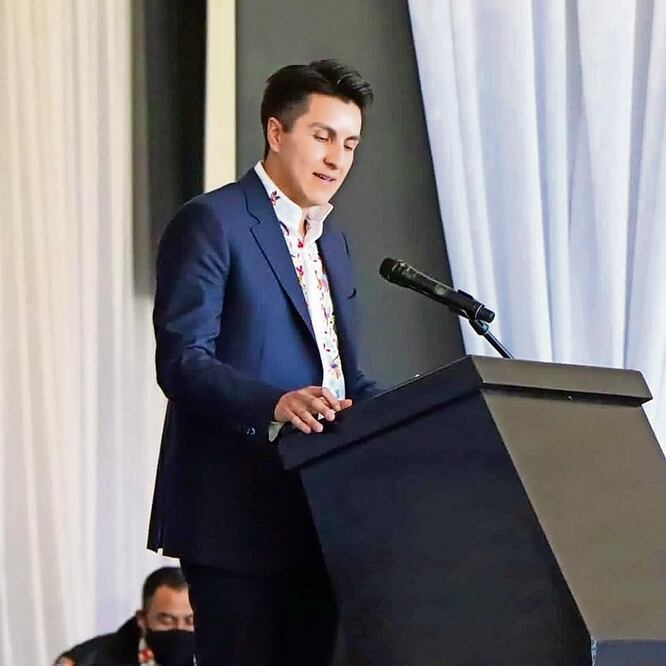 El excontralor César “N” cuenta con una ficha roja de la Interpol por el delito de amenazas, Foto: Especial