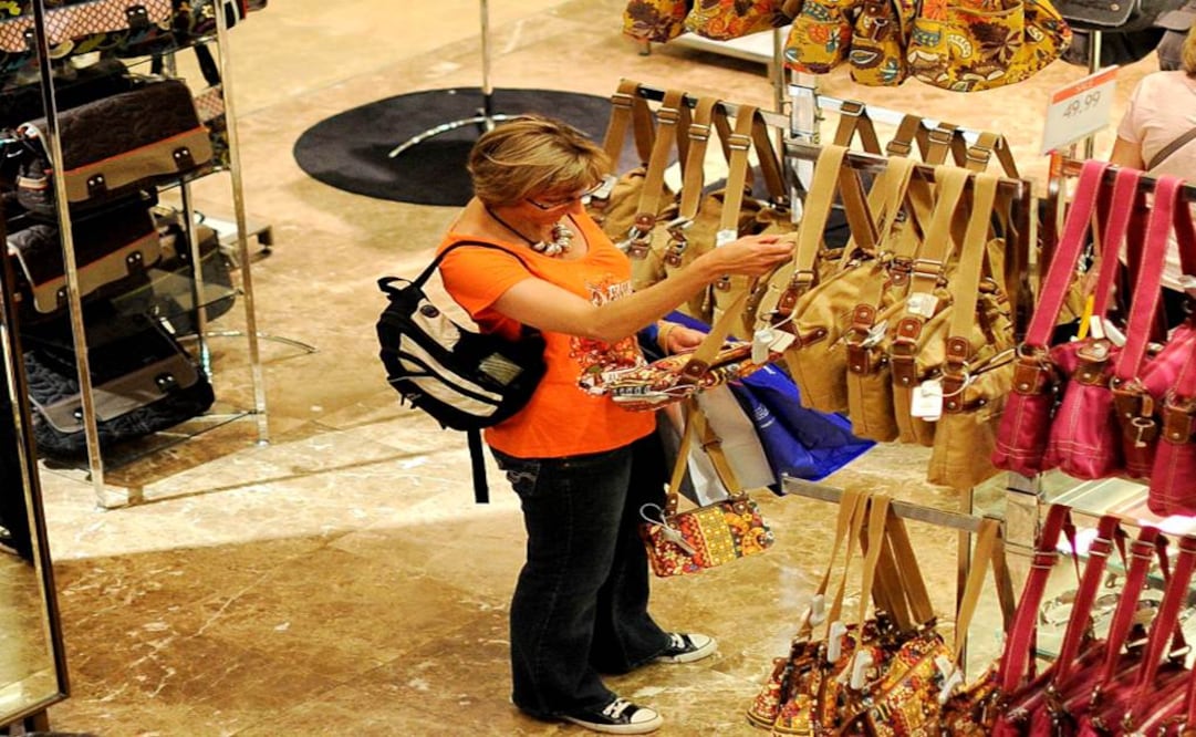 Precios al consumidor en EU suben 0.1% en julio