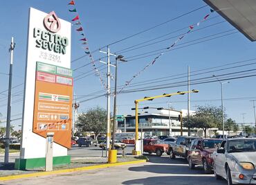 Escasez de gasolina desata compras de pánico en al menos seis estados