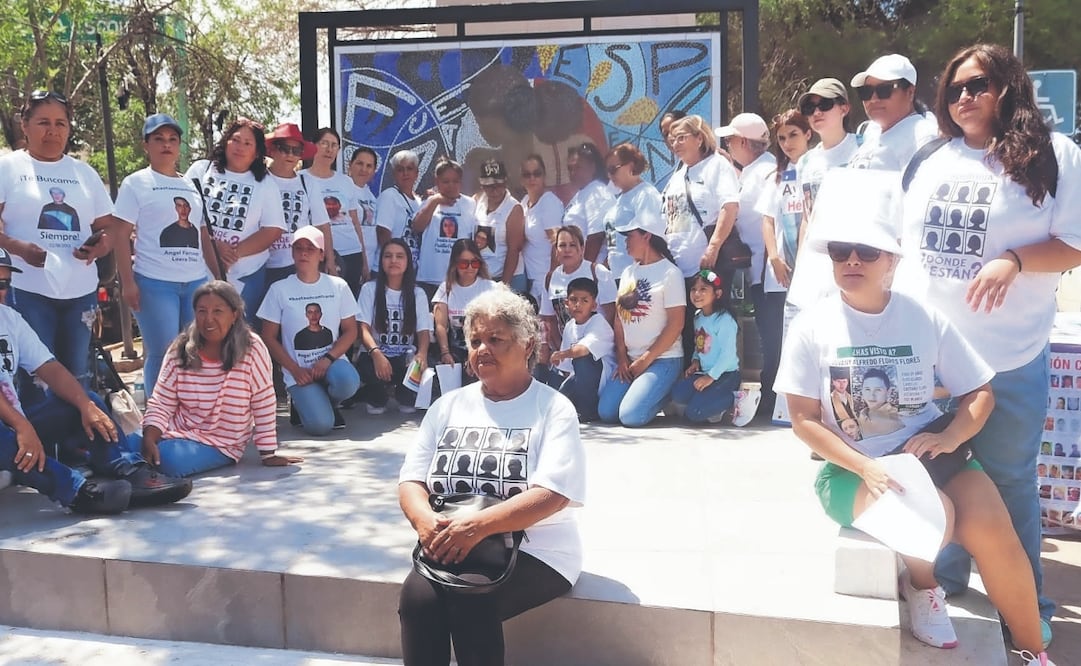 En Chihuahua, el Cendeh se manifestó en el antimonumento Plasmando Esperanzas. Foto Especial