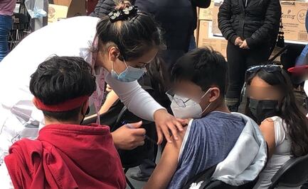 Reportan en CDMX alta demanda en centros de vacunación contra Covid para niños de 11 y 10 años