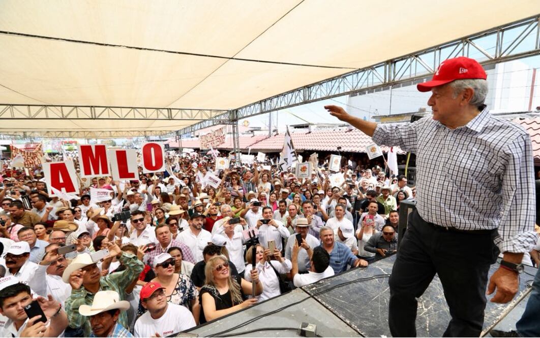 El candidato presidencial pidió mandar “al carajo” a los que compran votos y vaticina ganar la Presidencia y la mayoría en el Congreso (Foto: Valente Rosas / EL UNIVERSAL)