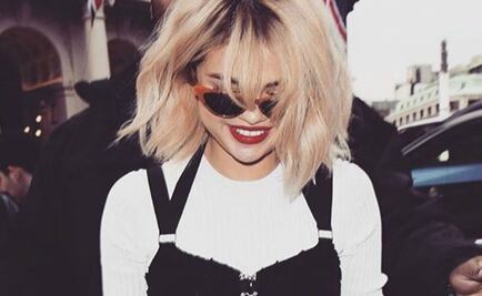 Copia el look de Selena Gómez por menos de dos mil pesos