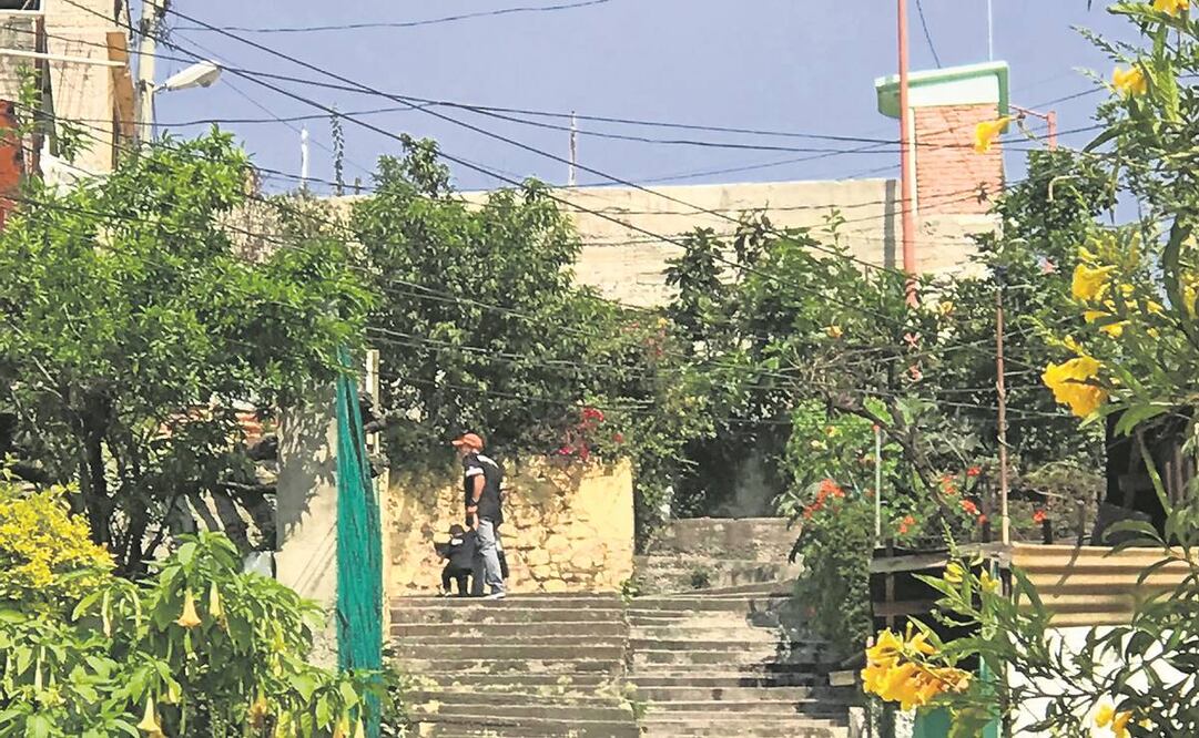 Pese a que ya finalizó la obra de estabilización de la ladera donde 11 casas fueron demolidas, autoridades piden no regresar a la zona, pero han detectado el regreso hormiga de habitantes. Foto: Rebeca Jiménez/ EL UNIVERSAL.