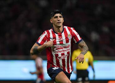 Chivas regresa al triunfo con victoria sobre Tijuana; Alan Pulido anotó en el estadio Akron después de seis años