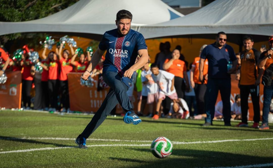 Mundial 2026: Nuevo León construye 550 canchas de futbol en escuelas; entidad busca convertirse en referente nacional, dice Samuel García. Foto: Especial.
