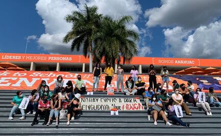 Estudiantes de la Universidad Mayab protestan por supuesto intercambio de “packs”