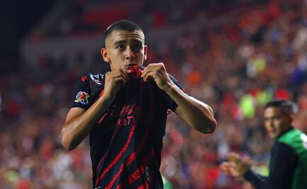 Gilberto Mora, el ‘niño’ de 15 años que hizo historia al anotar gol con Xolos