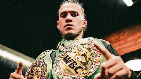 Ricky Guzmán, el encargado de mantener con 'pies de plomo' al "Güerito de Tepito"; así entrenan rumbo al salto profesional