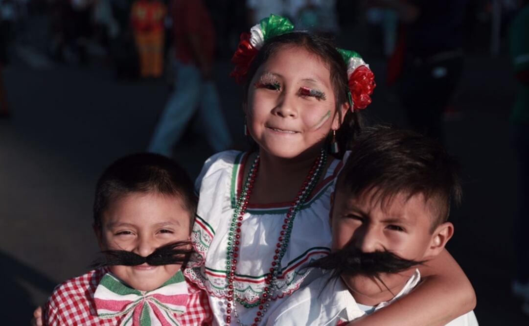Esperan miles "El Grito" en el Zócalo