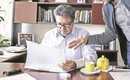 Ambulantes amagan con frenar trabajos en Zona Rosa si Monreal no dialoga 