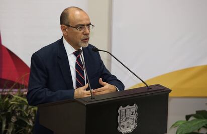 "No es censura, es cumplir la ley", responde consejero del INE a AMLO tras medida por video de entrevista con Canal Red