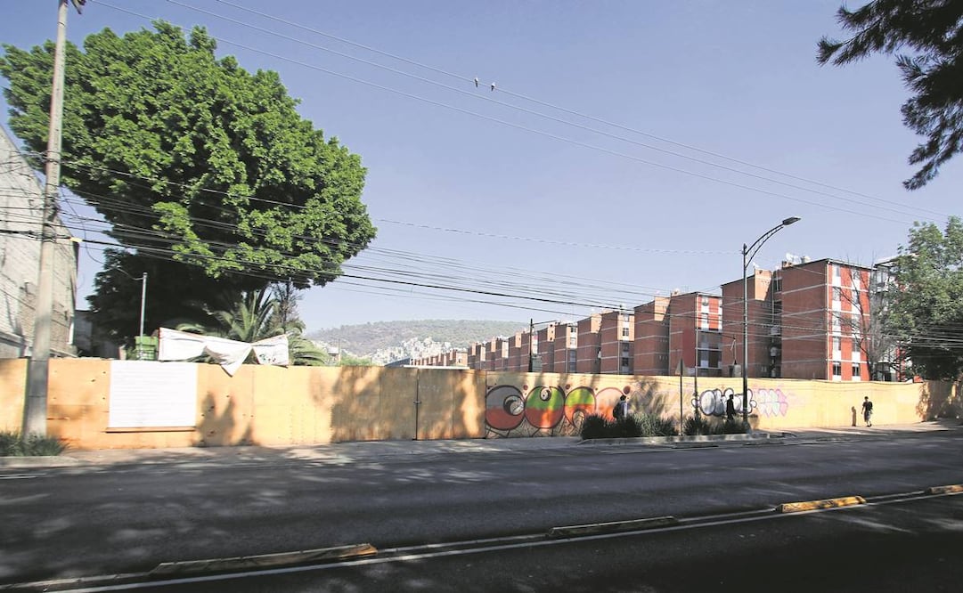 El predio se localiza en la avenida Eduardo Molina 8132, colonia Vasco de Quiroga, Gustavo A. Madero. Se prevé acabar el proyecto en septiembre de 2023. Foto: Carlos Mejía/EL UNIVERSAL