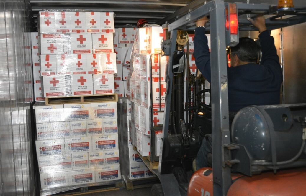 Envía Cruz Roja Mexicana 130 toneladas ayuda humanitaria a personas afectadas por erupción en Guatemala. Foto: @CruzRoja_MX