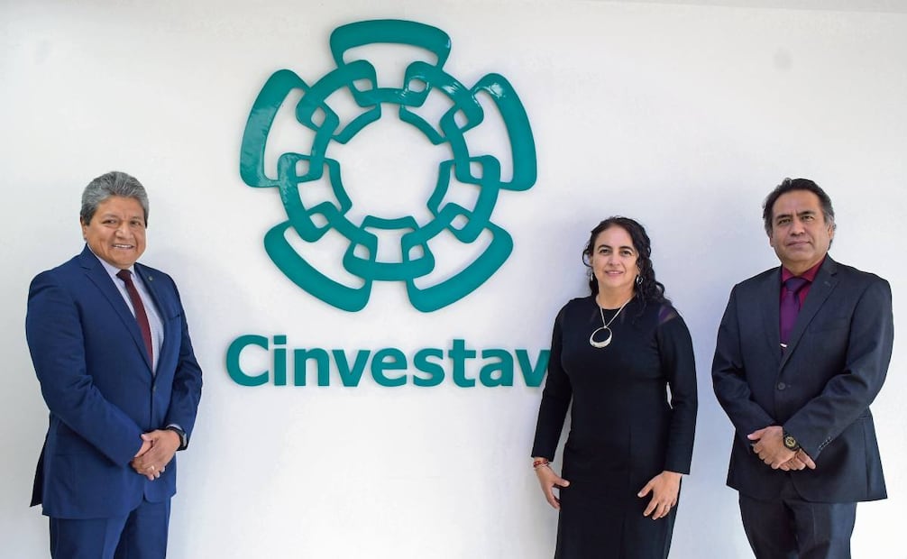 Alberto Sánchez, director general del Cinvestav; Janet Murbatián, secretaria de Planeación; y Abdel Pérez Lorenzana, secretario Académico. Foto: Santiago Cadena / EL UNIVERSAL