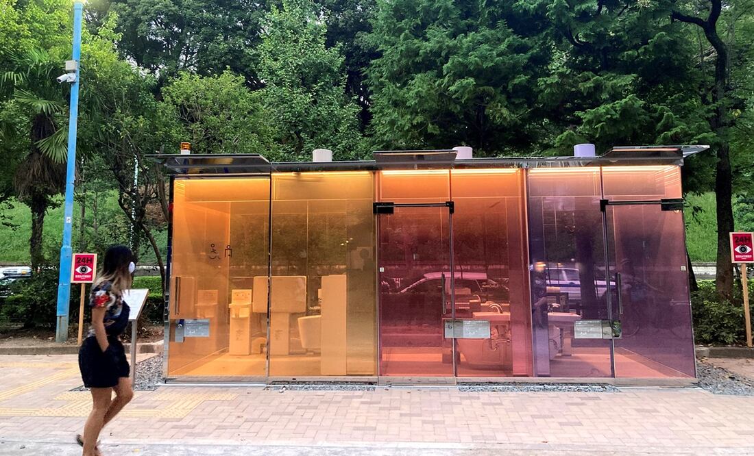 Baños rediseñados por Shigeru Ban. Foto: EFE/Antonio Hermosin