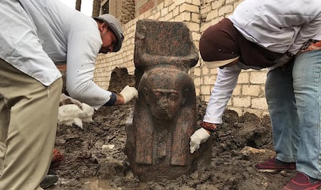 Descubren "raro" busto de Ramsés II