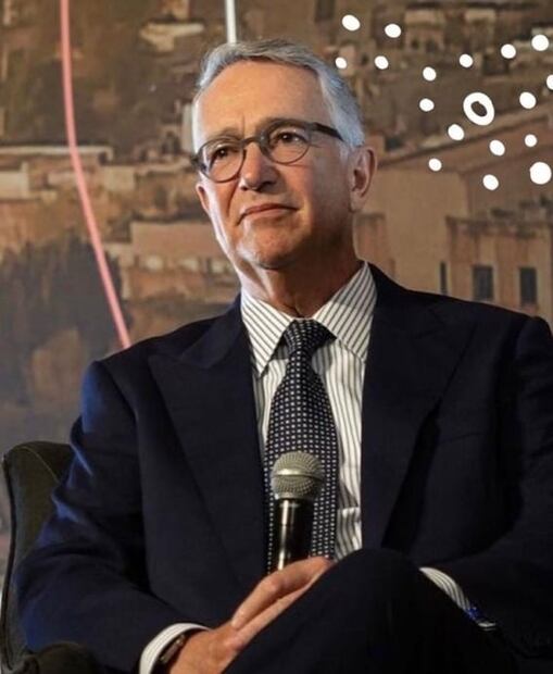 Ricardo Salinas Pliego-TV Azteca