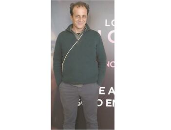 Daniel Giménez Cacho da clases a Willem Dafoe