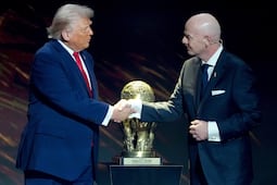 Trump asistirá a la final del Mundial 2026 y entregará el trofeo junto a Infantino