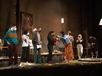 Cambio de estafeta en la obra "Pequeñas grandes cosas"