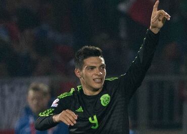 Resurge interés del Benfica de fichar a Raúl Jiménez