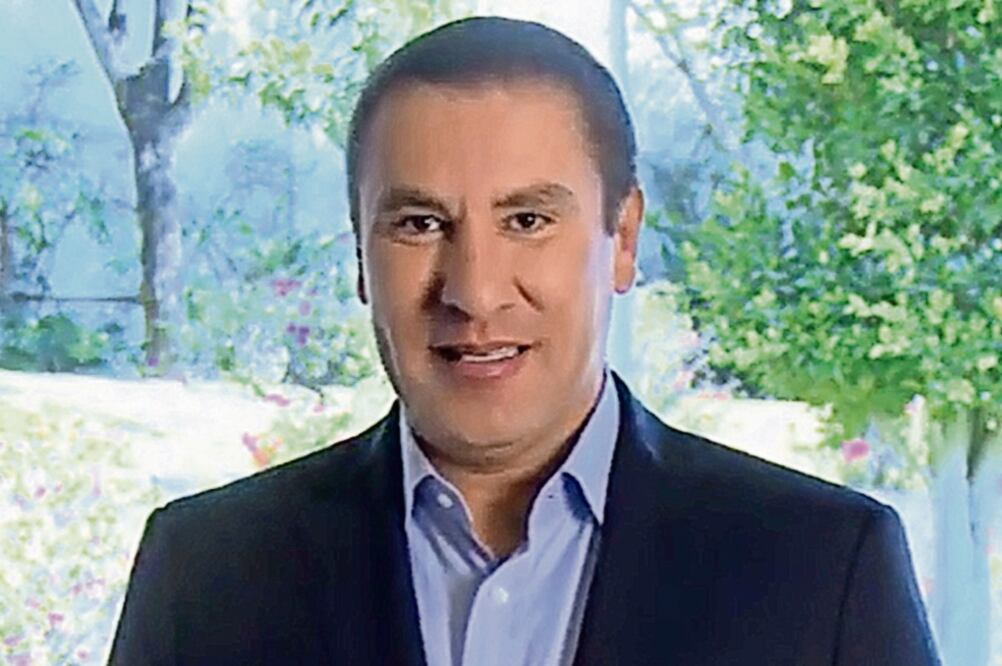 En un video que difundió a través de las redes sociales, el gobernador de Puebla, Rafael Moreno Valle, acusó que el órgano electoral está violando sus derechos fundamentales, así como la labor que ejercen los periodistas (ARCHIVO EL UNIVERSAL)