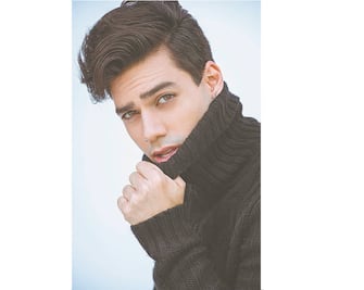 Lalo Brito acepta ser súperestrella