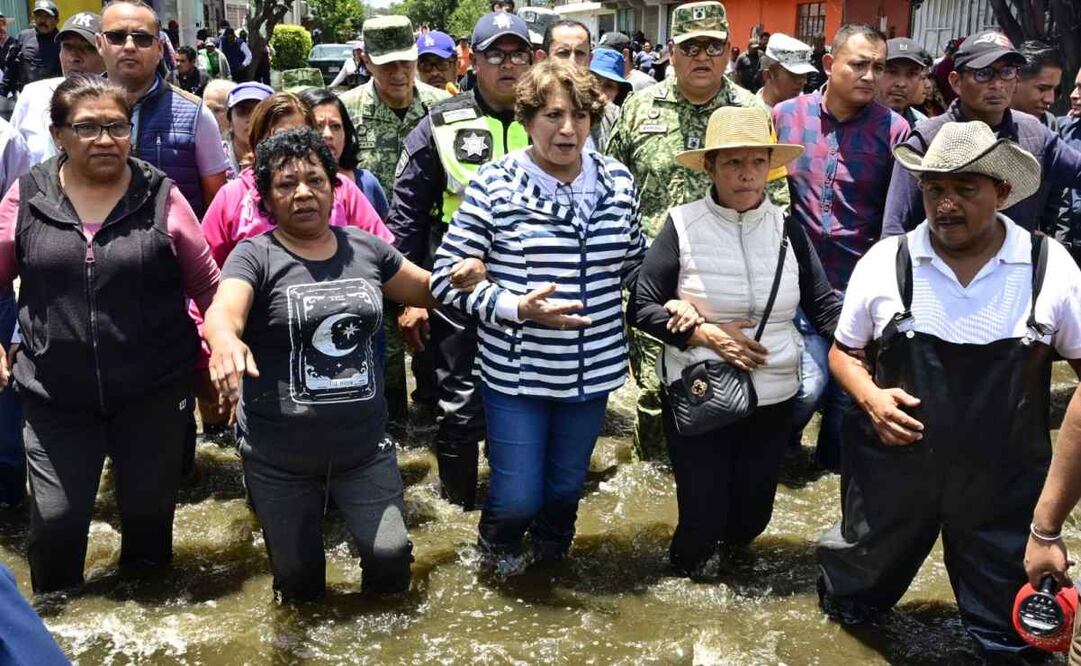 Delfina Gómez dijo que le preocupa el tema de Salud por enfermedades que pudieran presentarse entre la población afectada. Foto: Especial