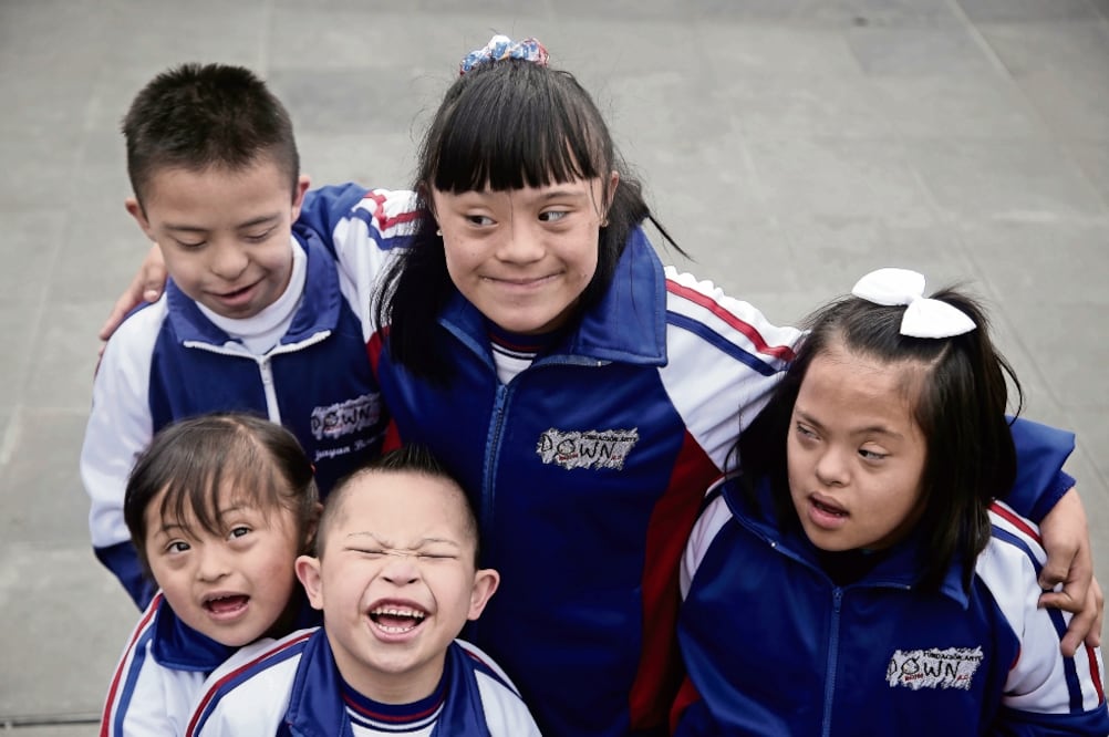 En el Zócalo capitalino se celebró el Día Mundial del Síndrome de Down, al que asistieron más de 50 niños de la Fundación Arte Down, así como unas 100 organizaciones civiles e instituciones relacionadas con el trastorno genético (ALEJANDRA LEYVA)