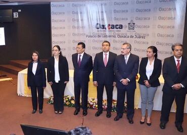 Realiza Alejandro Murat nueve cambios en su gabinete