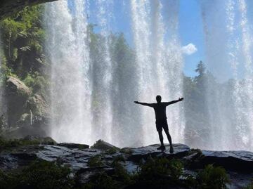 Plan de Guinea, paraíso secreto de Puebla con cabañas y más de 30 cascadas
