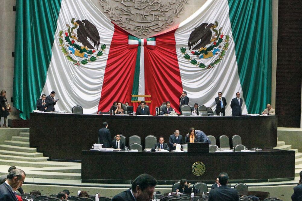 Pronóst ico. En el periodo extraordinario se prevé desahogar la Ley de Seguridad Interior y las reformas al Código Penal (ARCHIVO. EL UNIVERSAL)