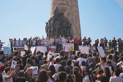 Gobierno de Jalisco ofrece un millón de pesos para dar con cuatro estudiantes