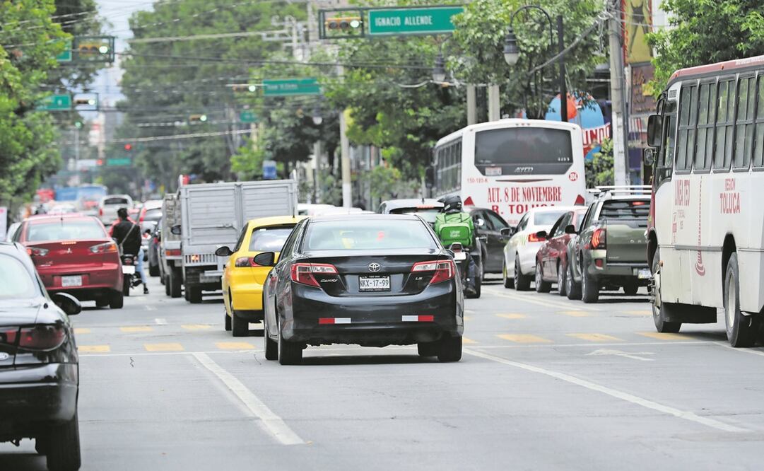 Funcionarios de finanzas de los estados buscan homologar los pagos de tenencia y derechos vehiculares. Foto: Archivo/ EL UNIVERSAL