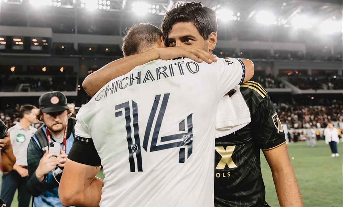 Carlos Vela y Chicharito Hernández / FOTO: @11carlosV