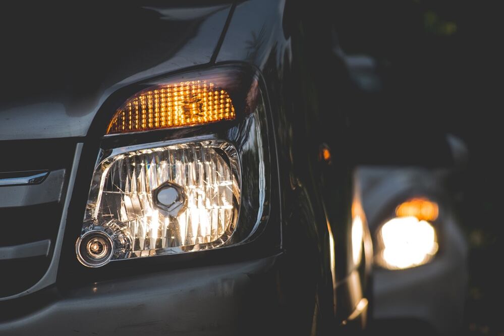 El coche dispone de una serie de luces que sirven para cada ocasión concreta. (Fotos: Pixabay)