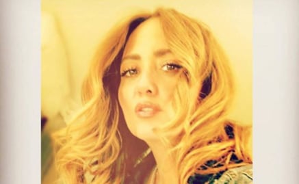 Andrea Legarreta y el beso que sorprendió a sus fans