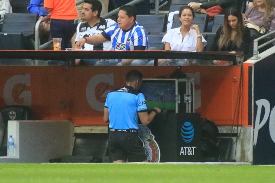El VAR es polémica en Monterrey
