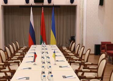 Concluye, “con ciertos avances”, diálogo entre Rusia y Ucrania; alistan nueva reunión