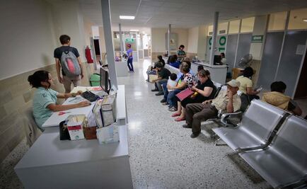 IMSS afilia a 4 millones de estudiantes de nivel medio y superior