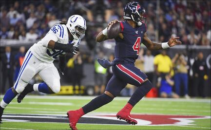 Texans gana importante duelo divisional a Colts