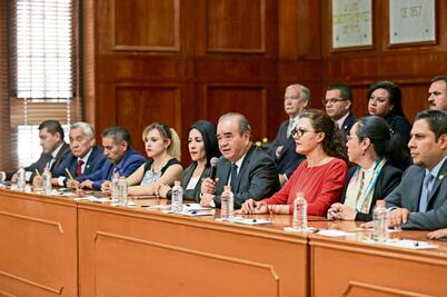 Inconforma al Congreso marcha de la UAEMéx